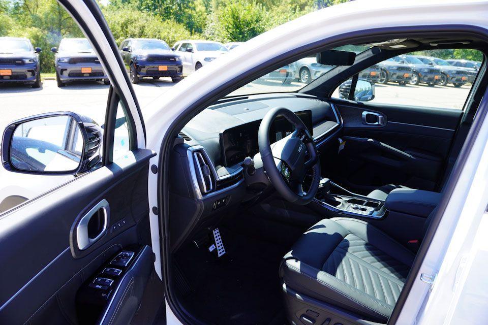 new 2026 Kia Sorento car, priced at $41,756