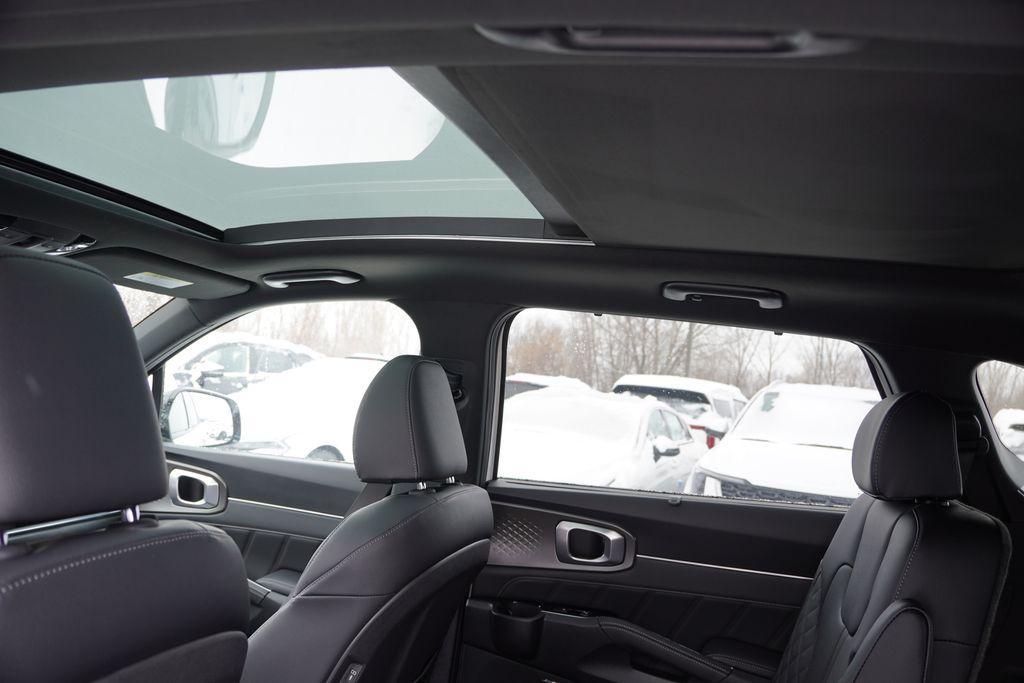new 2026 Kia Sorento Hybrid car, priced at $43,549