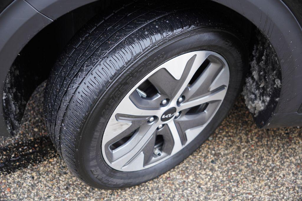 used 2022 Kia Niro EV car, priced at $18,292