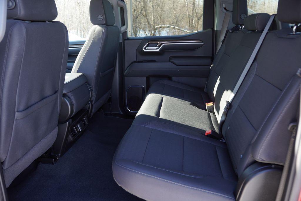 used 2025 Chevrolet Silverado 1500 car, priced at $44,546