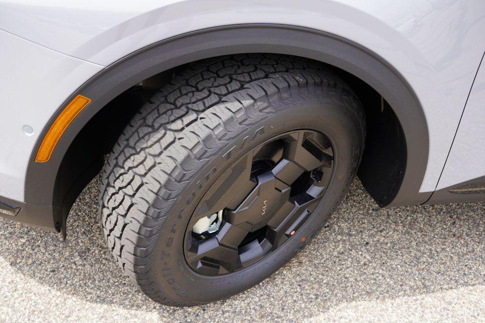 new 2026 Kia Sportage car, priced at $35,407