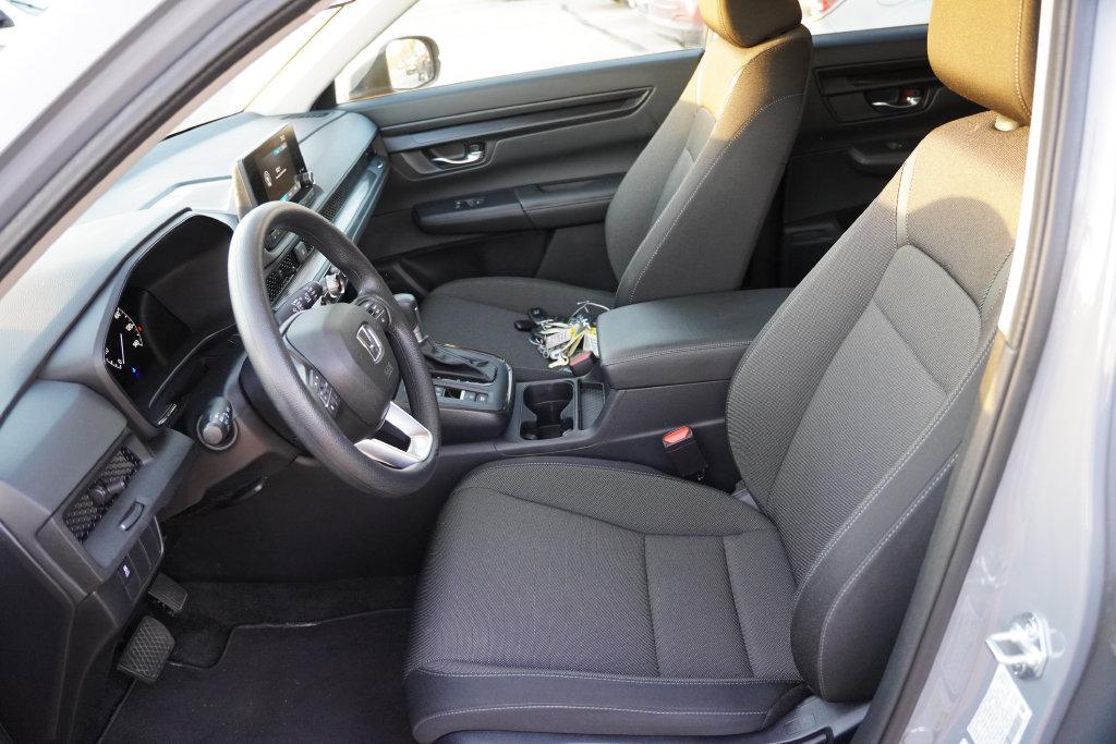 used 2025 Honda CR-V car, priced at $27,998