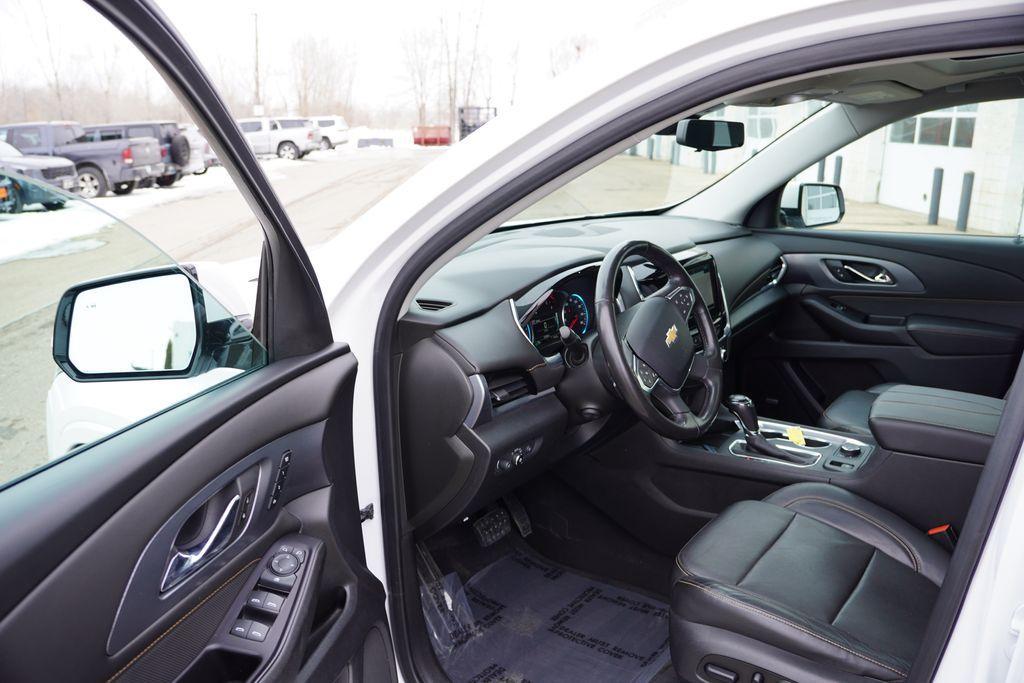used 2019 Chevrolet Traverse car, priced at $21,535