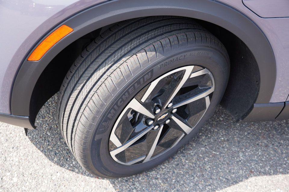 new 2026 Chevrolet Equinox EV car, priced at $34,105