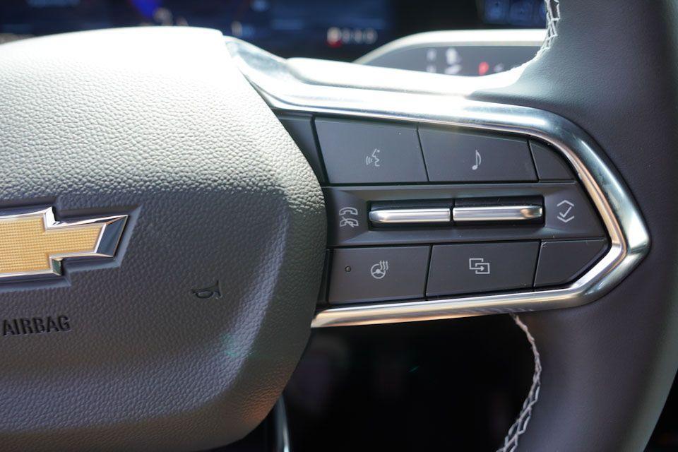 new 2026 Chevrolet Equinox EV car, priced at $34,105