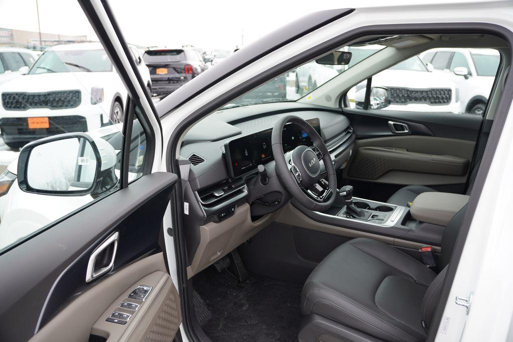 new 2026 Kia Carnival car, priced at $37,310