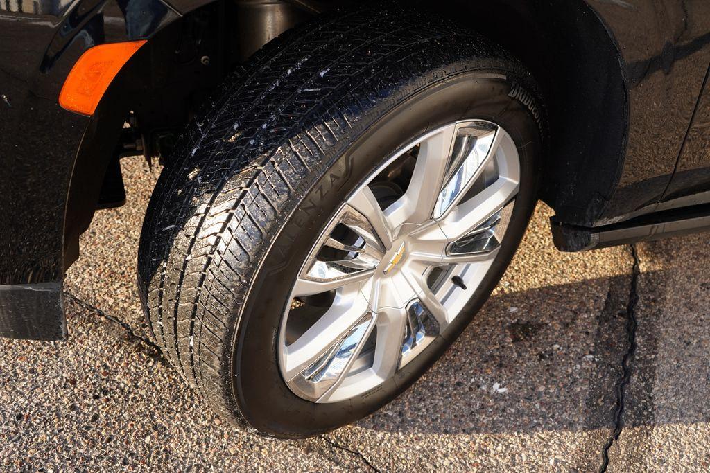 used 2024 Chevrolet Suburban car, priced at $69,897