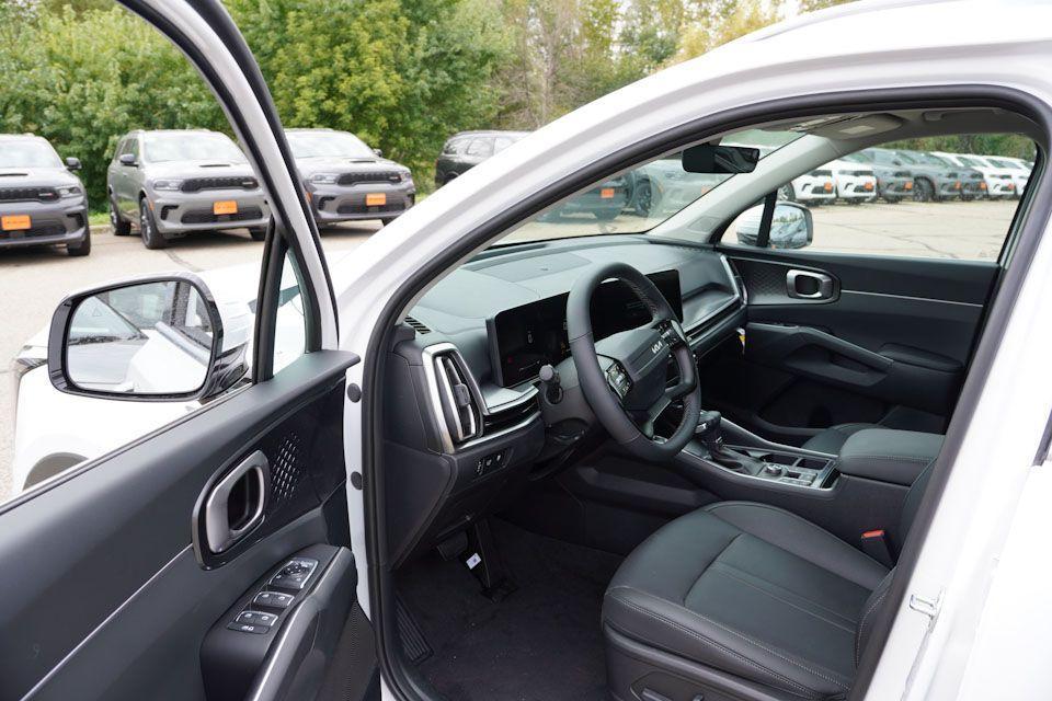 new 2026 Kia Sorento car, priced at $35,711