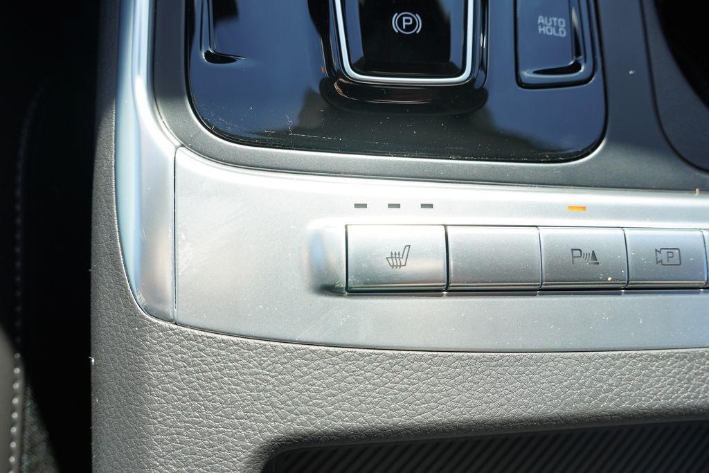 new 2026 Kia Carnival Hybrid car, priced at $41,256