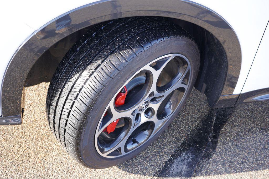 used 2024 Alfa Romeo Tonale car, priced at $25,967