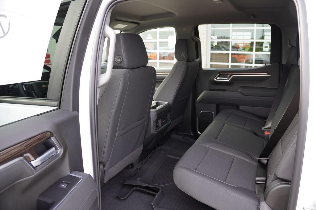 new 2026 Chevrolet Silverado 1500 car, priced at $48,620