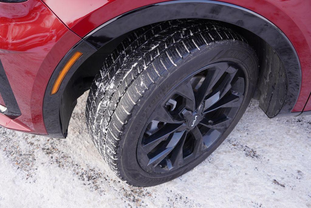 used 2022 Kia Sorento car, priced at $25,337