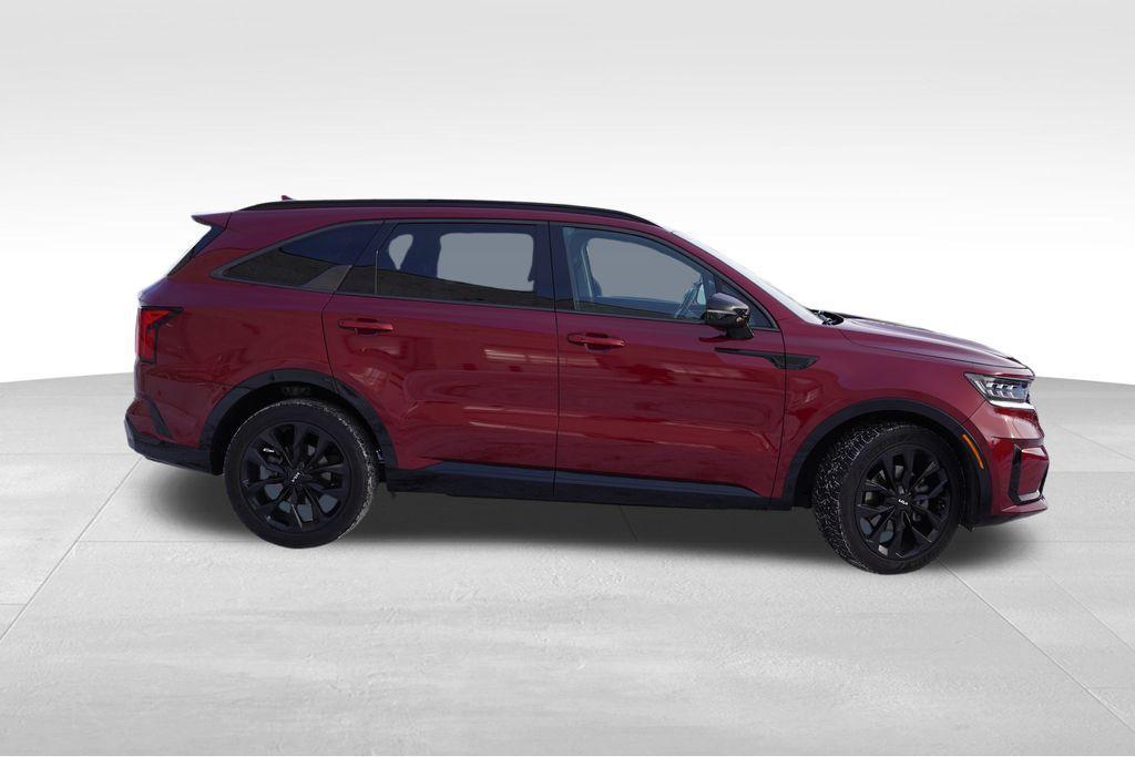 used 2022 Kia Sorento car, priced at $25,337