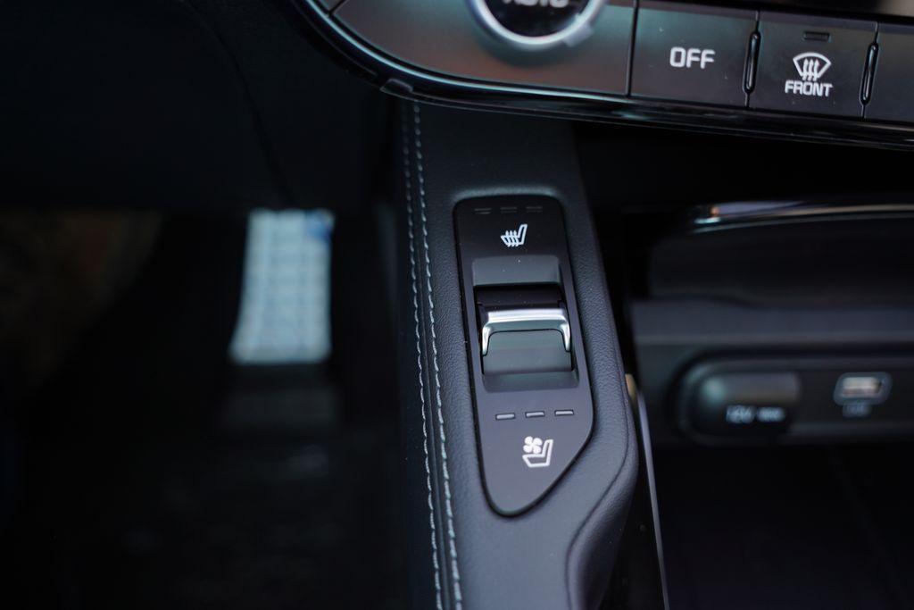 new 2025 Kia Telluride car, priced at $46,656