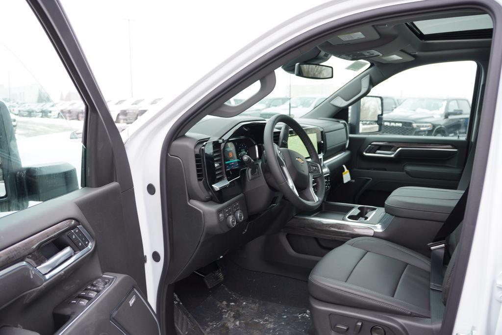 new 2026 Chevrolet Silverado 3500 car, priced at $76,500