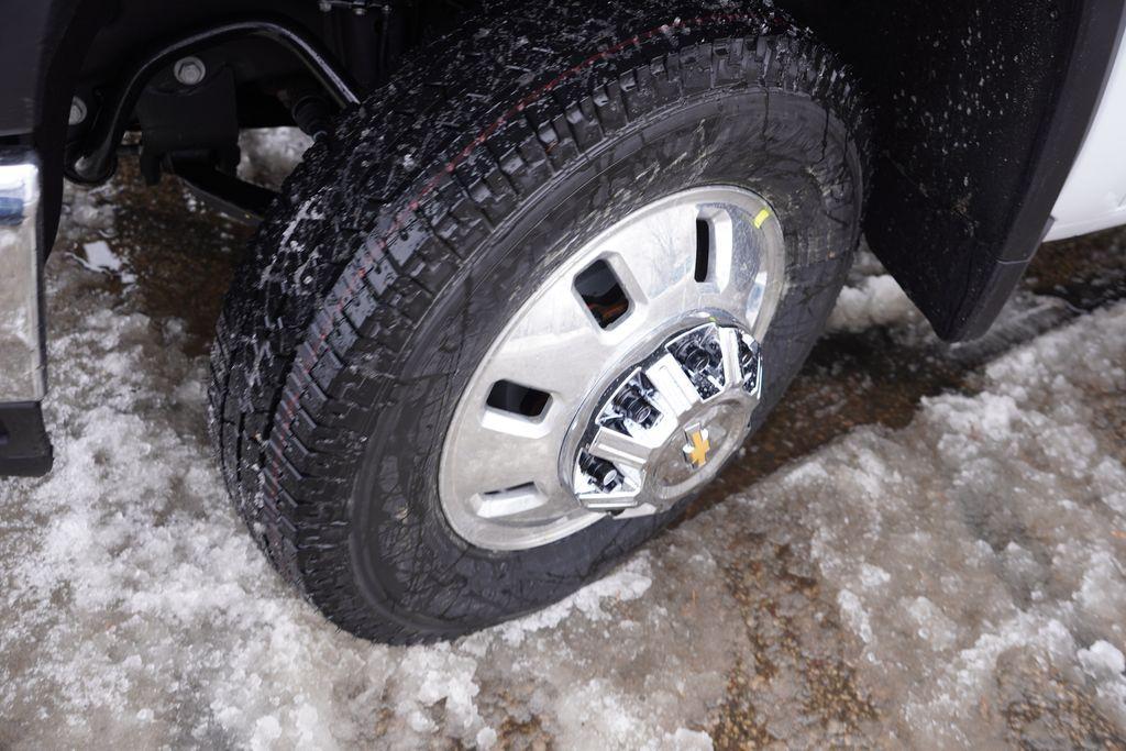 new 2026 Chevrolet Silverado 3500 car, priced at $76,500