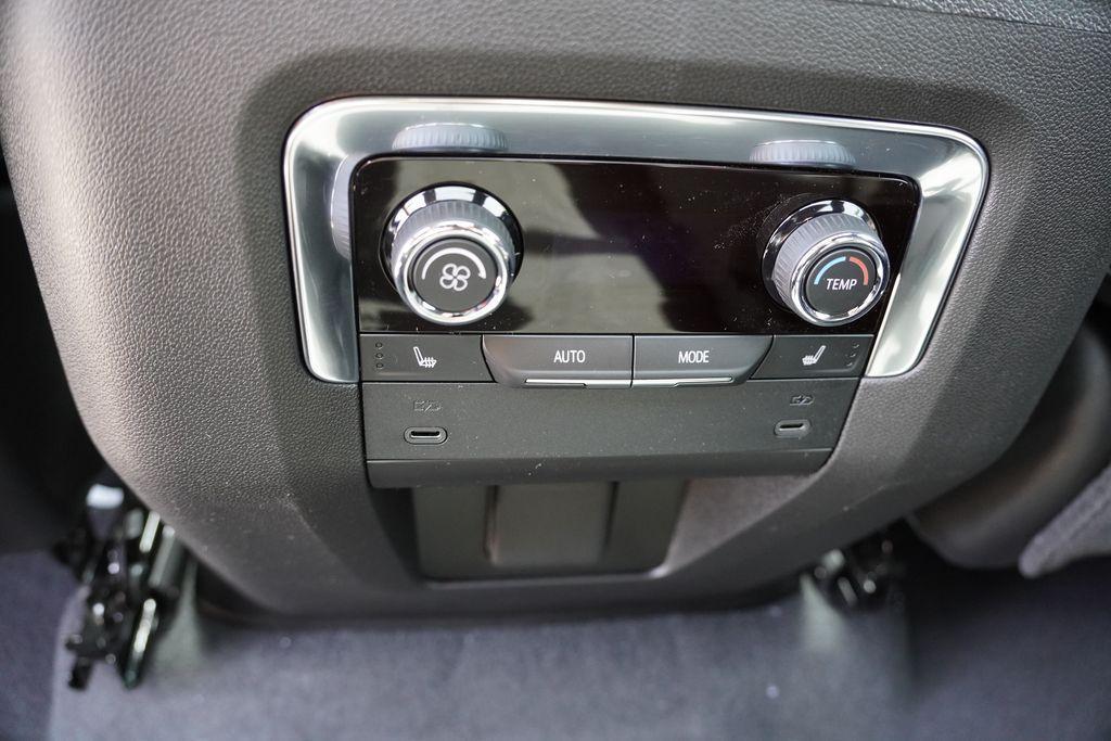 new 2026 Chevrolet Suburban car, priced at $78,120