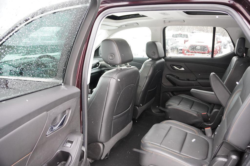 used 2018 Chevrolet Traverse car, priced at $14,391