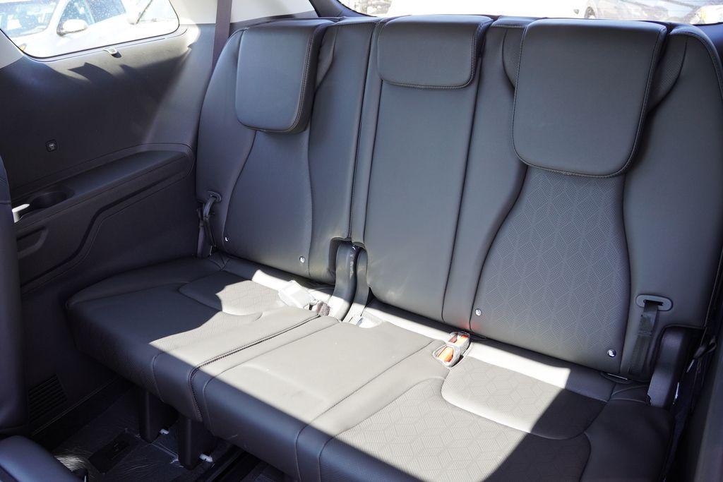 new 2026 Kia Carnival car, priced at $43,744