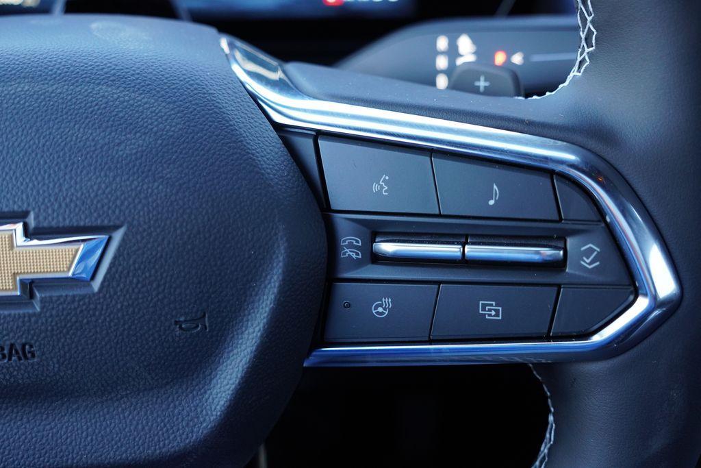 new 2026 Chevrolet Traverse car, priced at $56,481