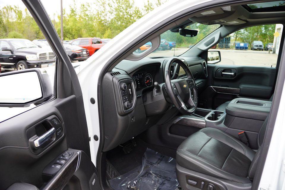 used 2022 Chevrolet Silverado 1500 Limited car, priced at $30,994