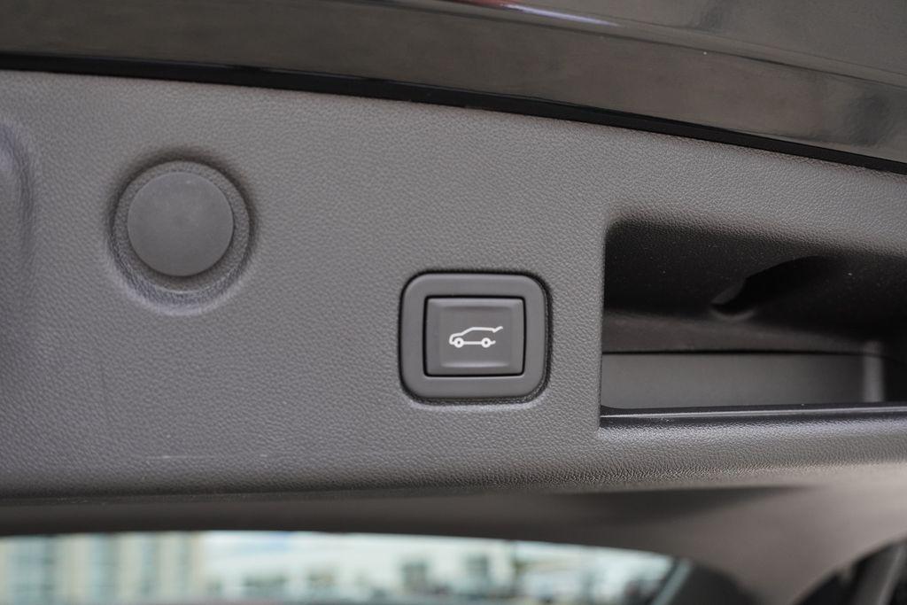 used 2023 Chevrolet Equinox car, priced at $22,619