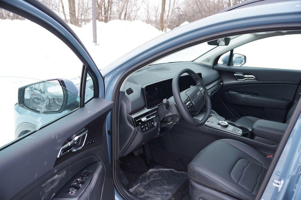 new 2026 Kia Sportage Hybrid car, priced at $37,377