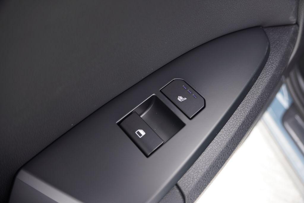 new 2026 Kia Sportage Hybrid car, priced at $37,377