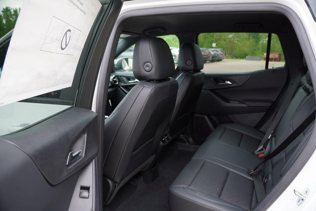 new 2026 Chevrolet Equinox car, priced at $32,796