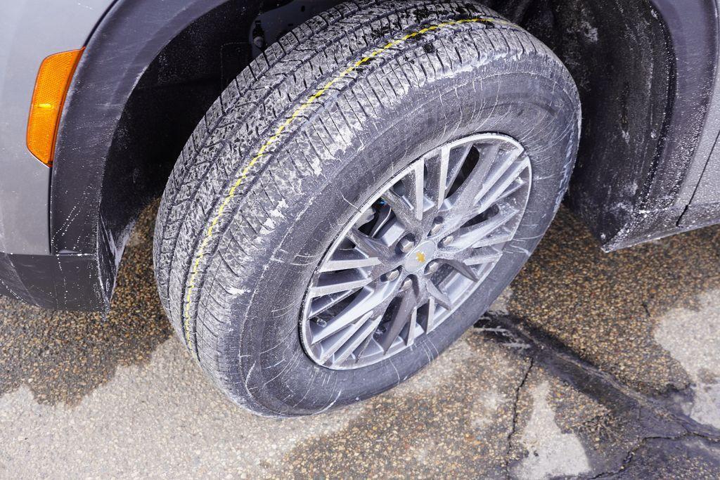 new 2026 Chevrolet Traverse car, priced at $41,907