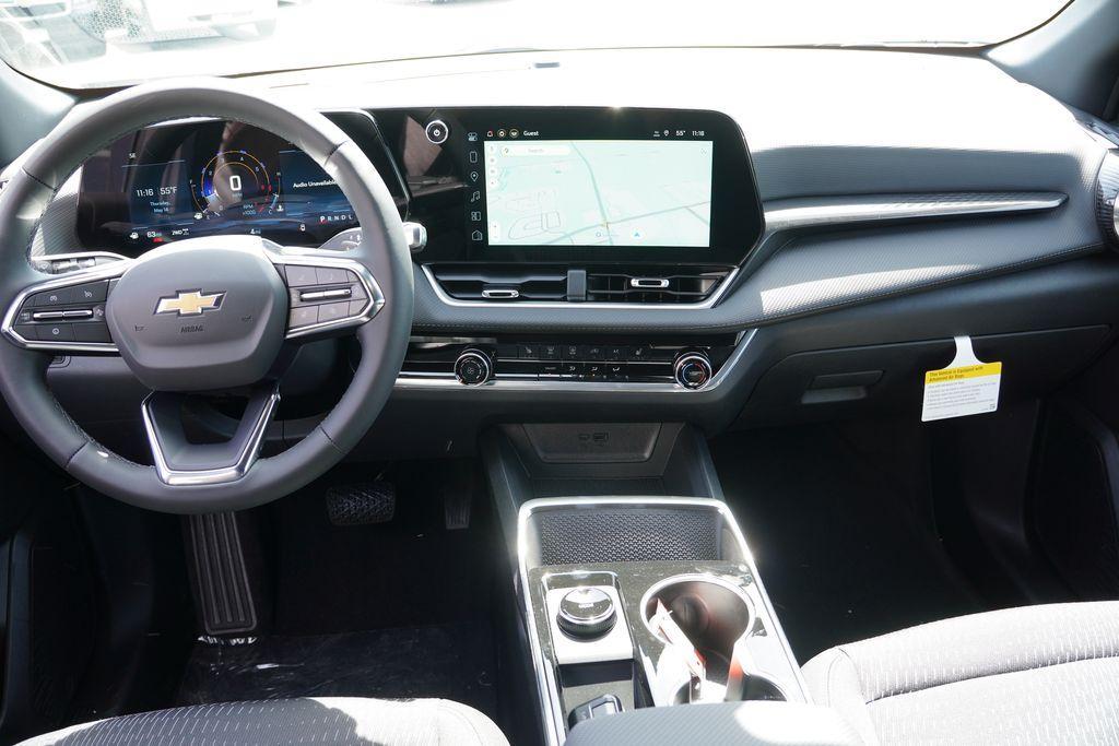 new 2026 Chevrolet Equinox car, priced at $28,726