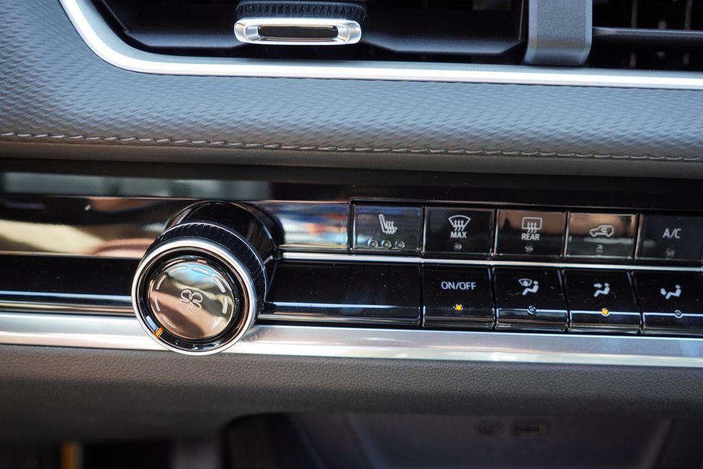 new 2026 Chevrolet Equinox car, priced at $28,726