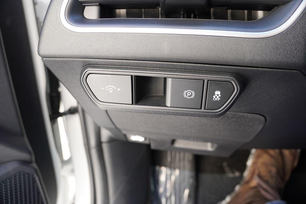 used 2025 Kia K4 car, priced at $21,584