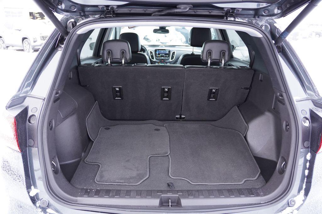 used 2019 Chevrolet Equinox car, priced at $17,293