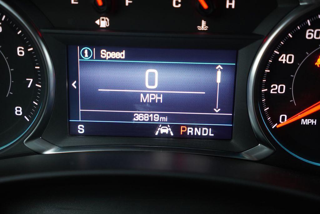 used 2023 Chevrolet Equinox car, priced at $23,984
