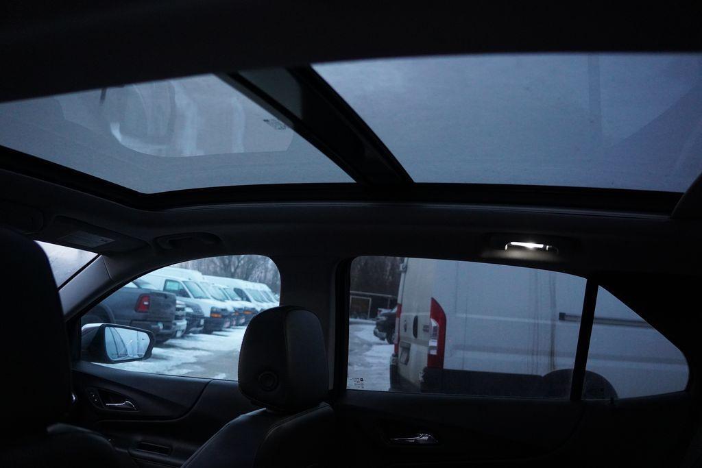 used 2020 Chevrolet Equinox car, priced at $22,494