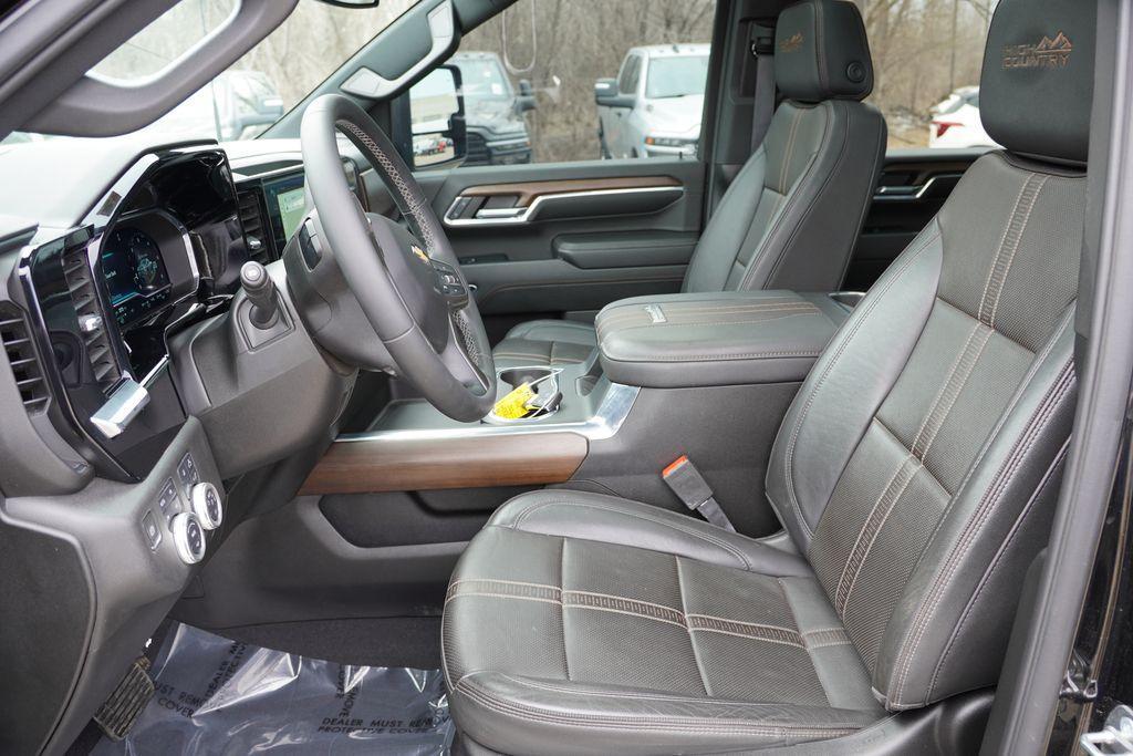 used 2024 Chevrolet Silverado 3500 car, priced at $68,999