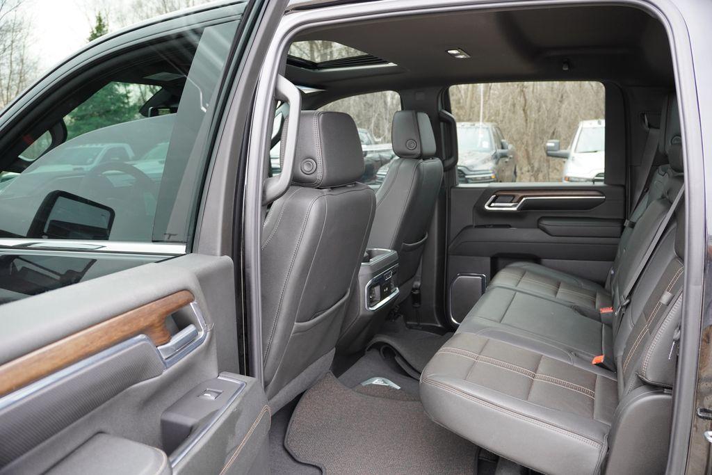 used 2024 Chevrolet Silverado 3500 car, priced at $68,999