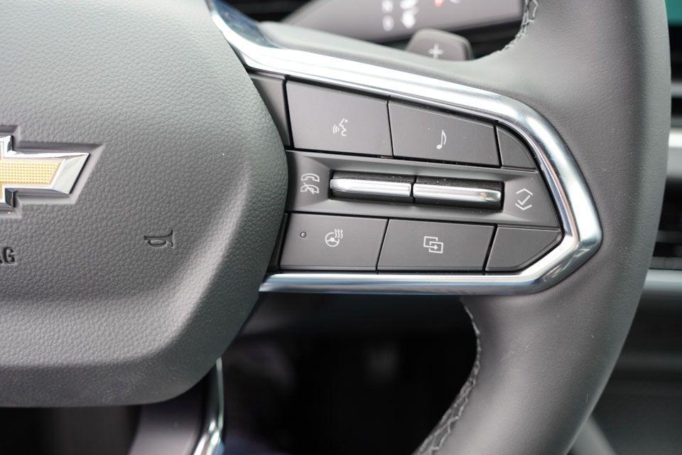 new 2026 Chevrolet Equinox car, priced at $28,940