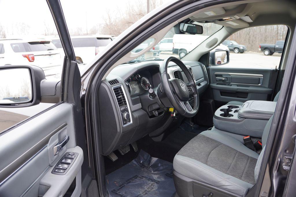 used 2019 Ram 1500 Classic car, priced at $18,986