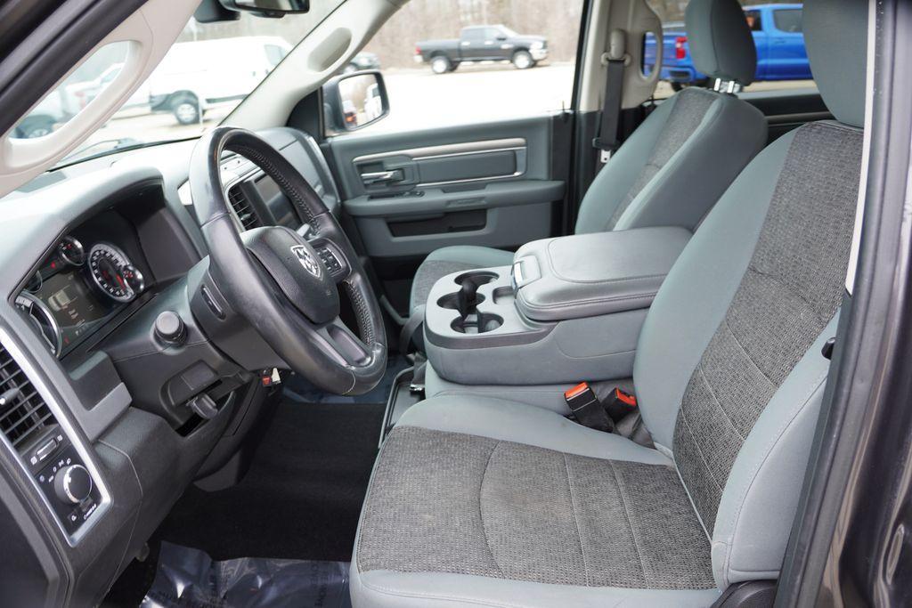 used 2019 Ram 1500 Classic car, priced at $18,986