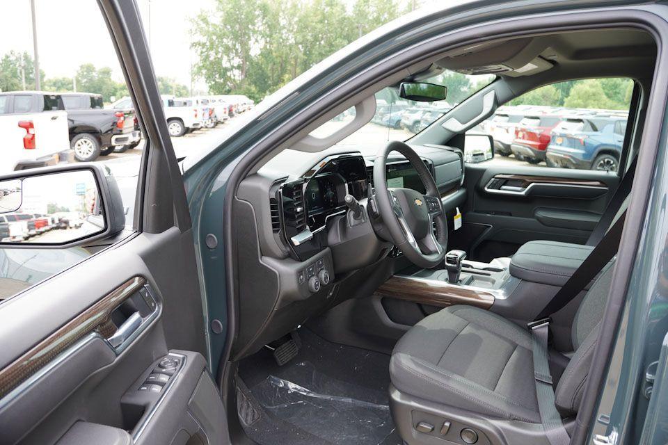 new 2026 Chevrolet Silverado 1500 car, priced at $47,990