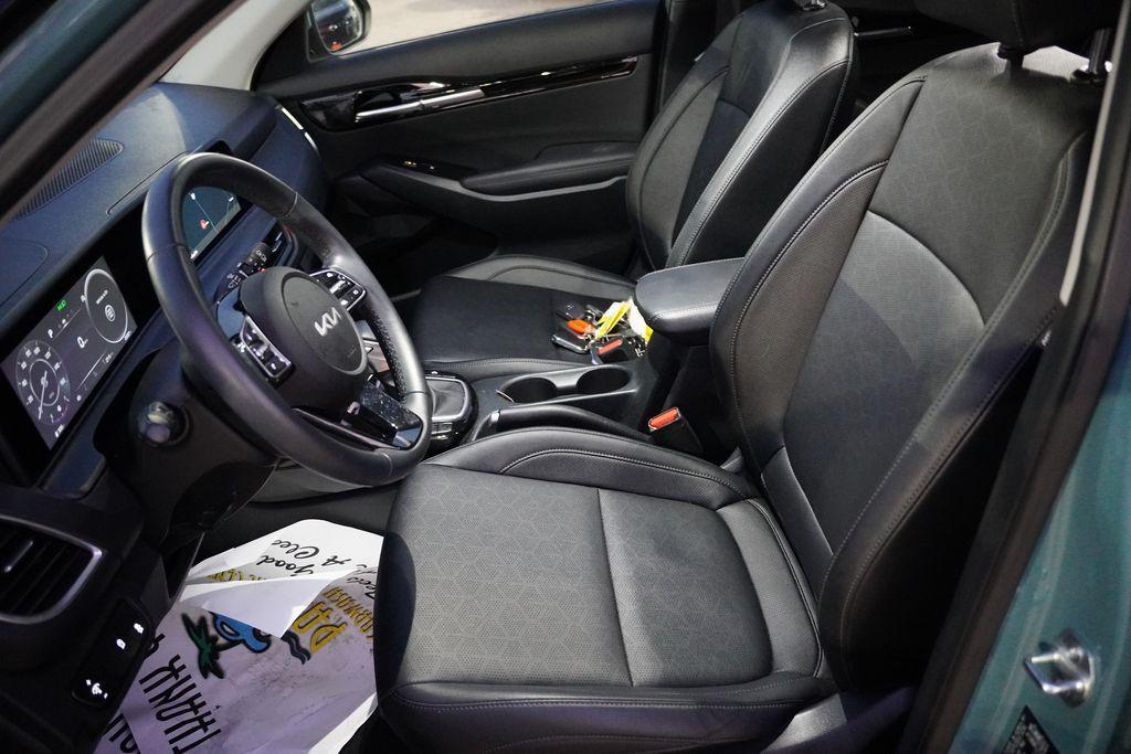 used 2024 Kia Seltos car, priced at $23,988