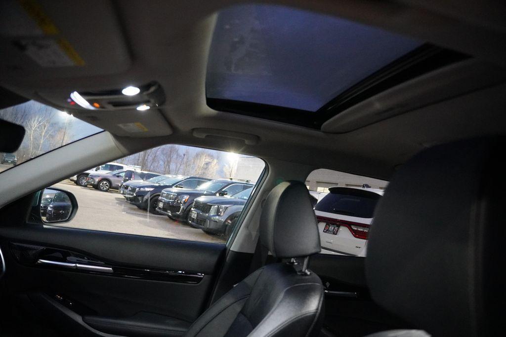 used 2024 Kia Seltos car, priced at $23,988