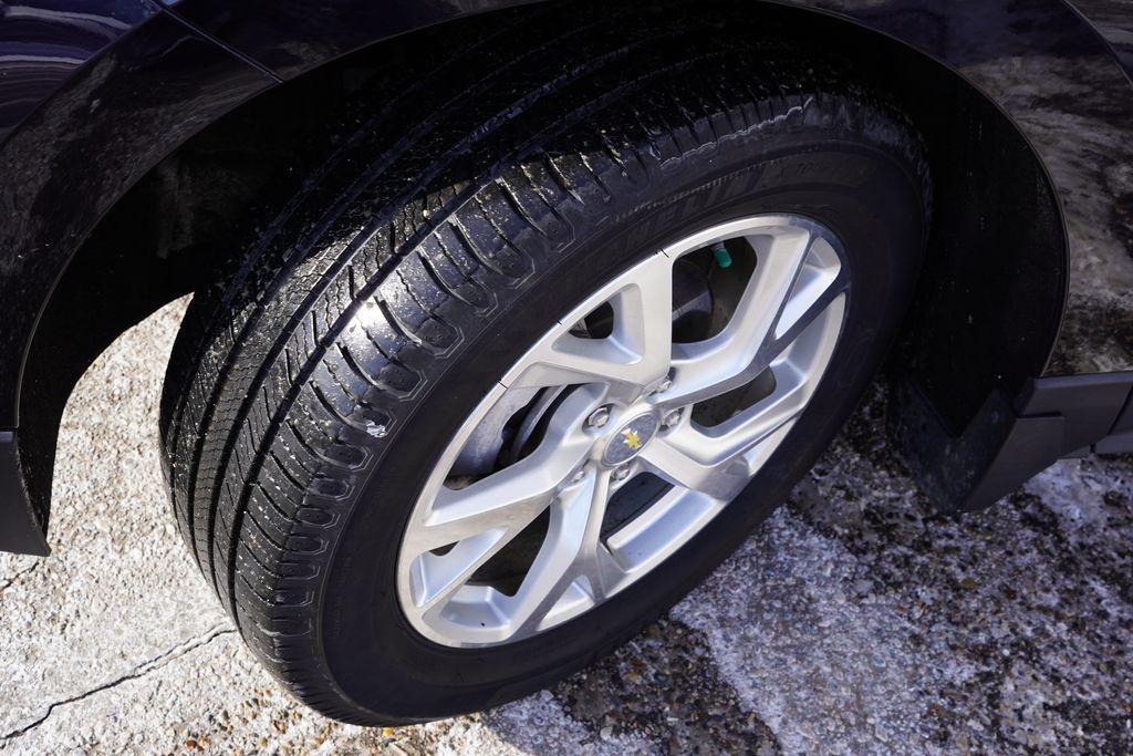 used 2021 Chevrolet Equinox car, priced at $20,605