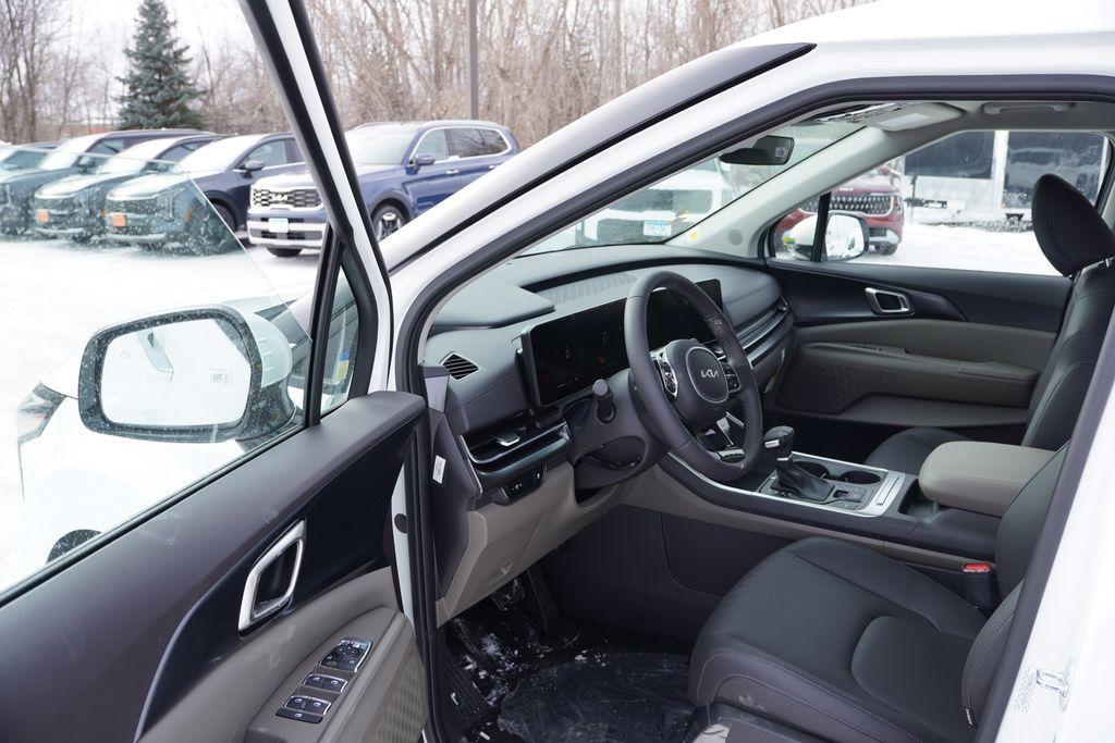 new 2026 Kia Carnival car, priced at $36,810