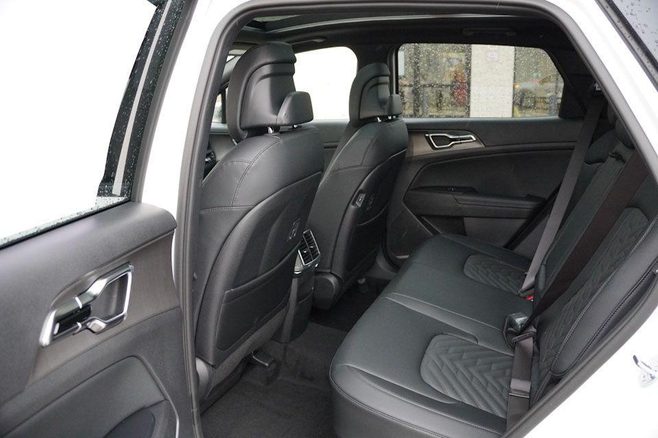 new 2026 Kia Sportage Hybrid car, priced at $33,342