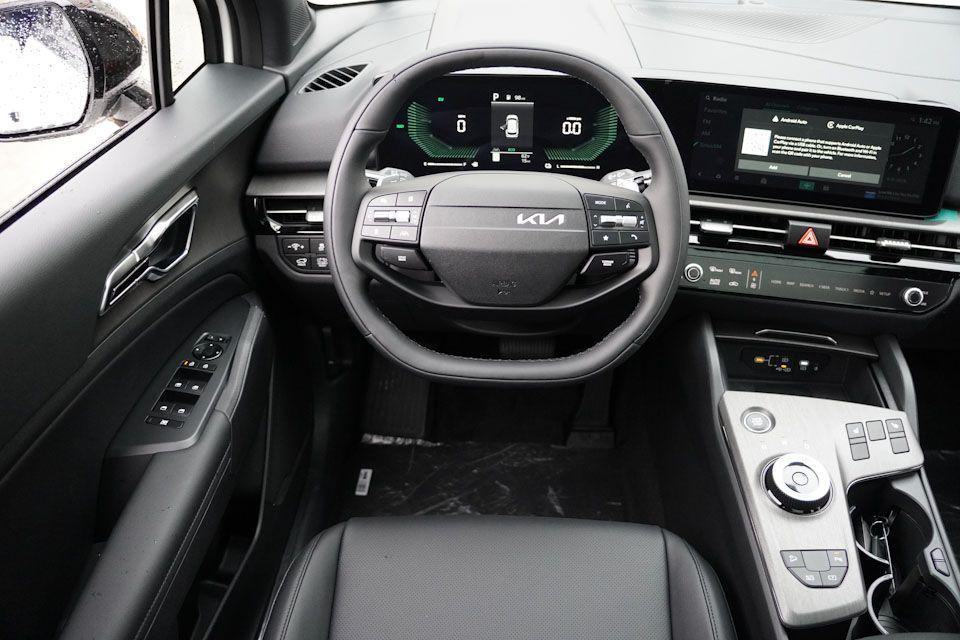 new 2026 Kia Sportage Hybrid car, priced at $33,342