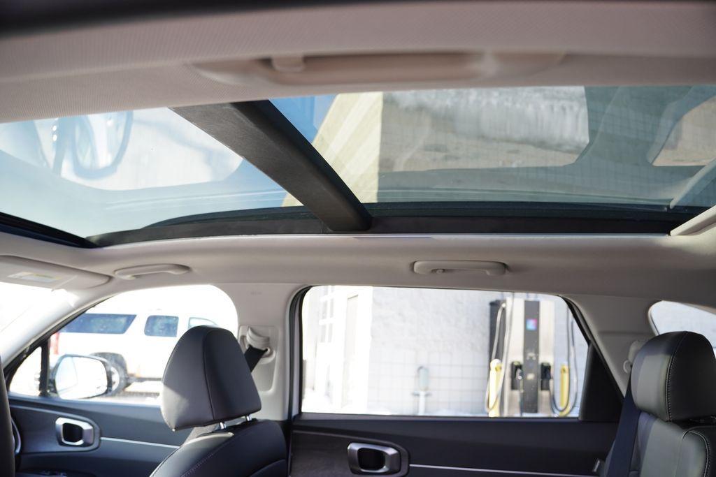 new 2026 Kia Sorento car, priced at $38,908