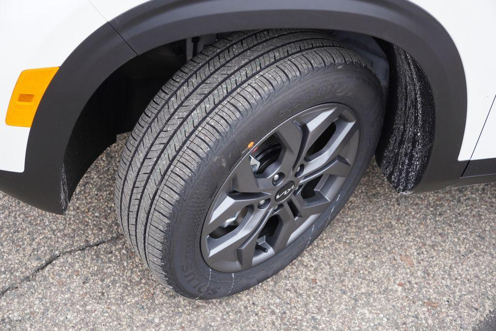 new 2026 Kia Seltos car, priced at $24,381